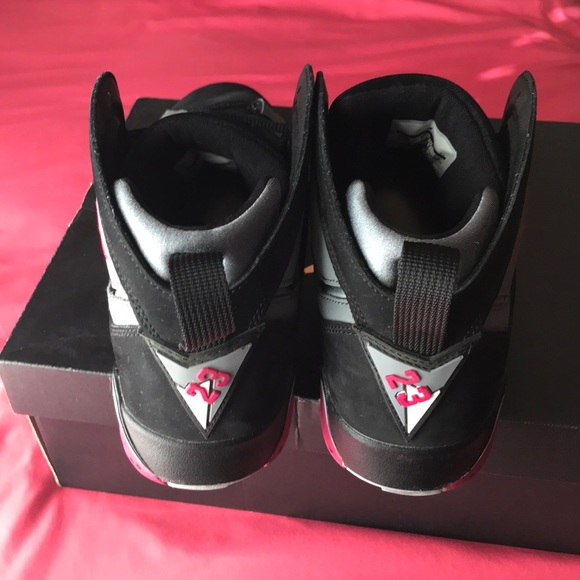 AIR JORDAN 7 RETRO GG PINK/BLACK/GRAY SIZE 8Y - Picture 3 of 6